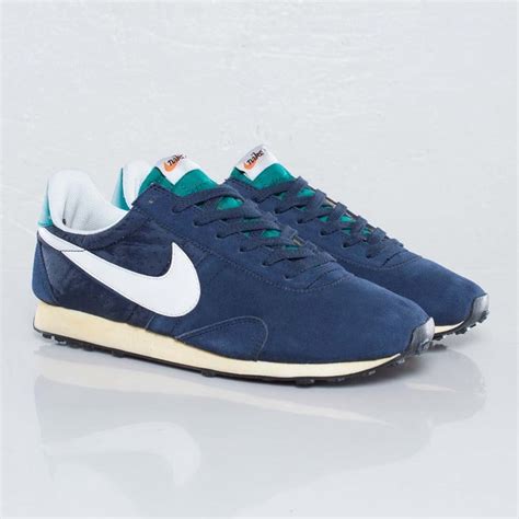 nike montreal racer herren|Buy Pre Montreal Racer Shoes: New Releases & Iconic Styles.